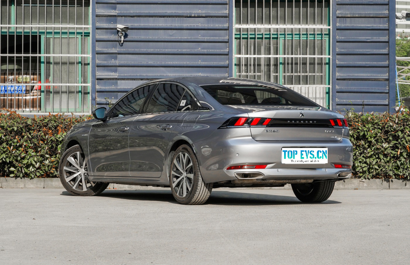 Peugeot 508L PHEV