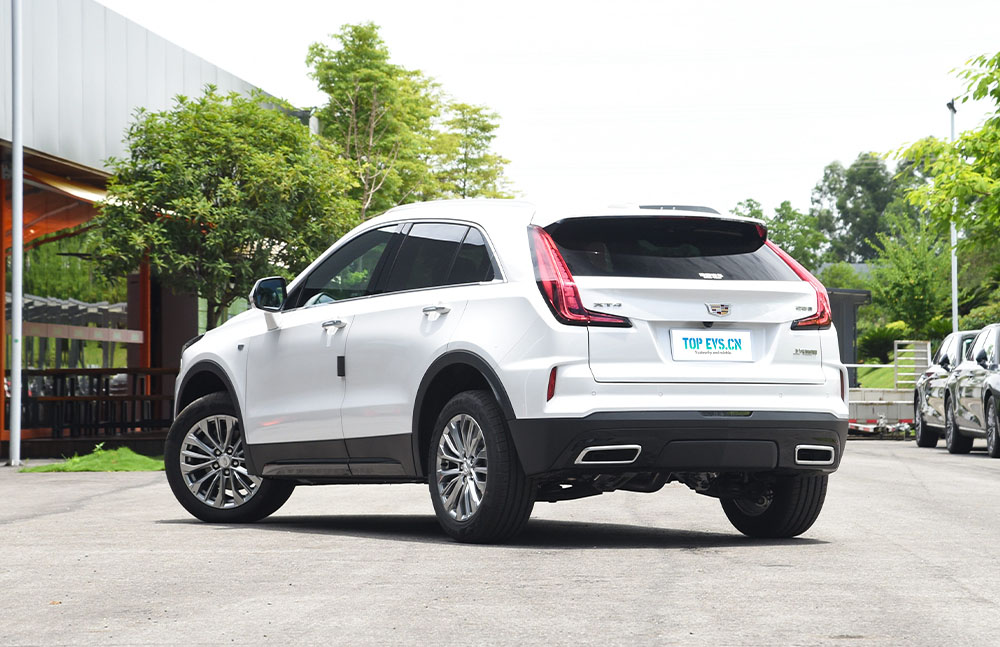 cadillac xt4 interior