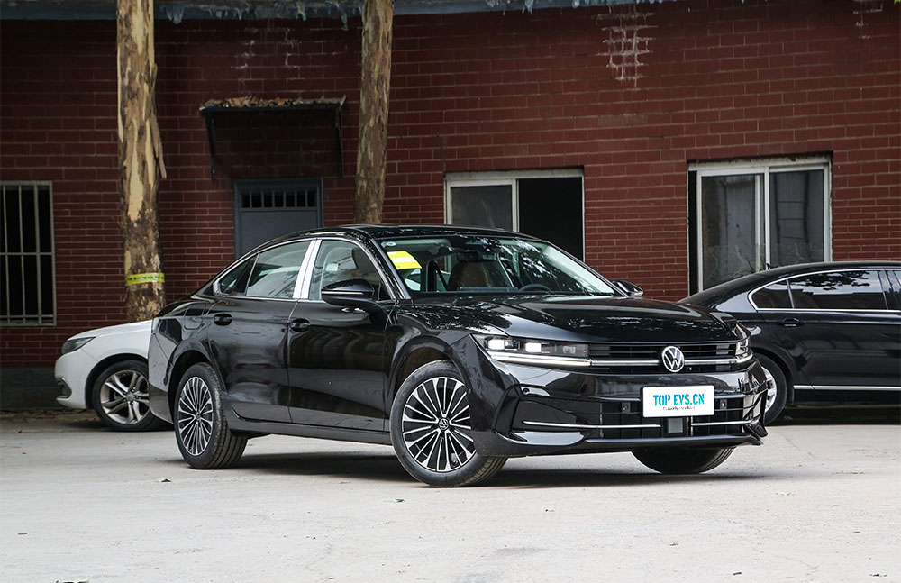 Volkswagen Magotan review