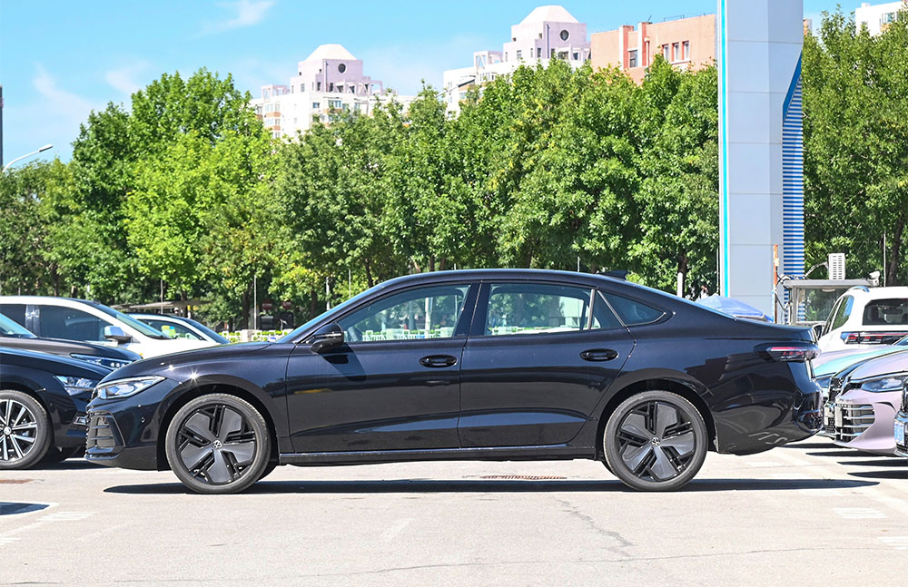 Volkswagen Passat review