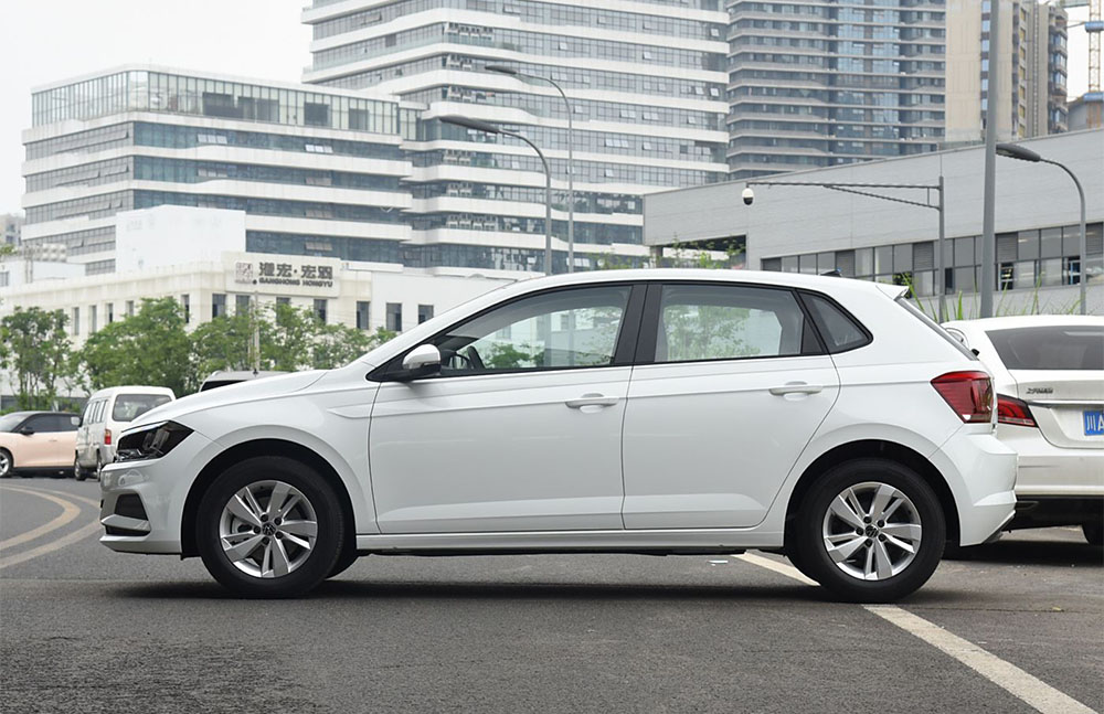 volkswagen polo price
