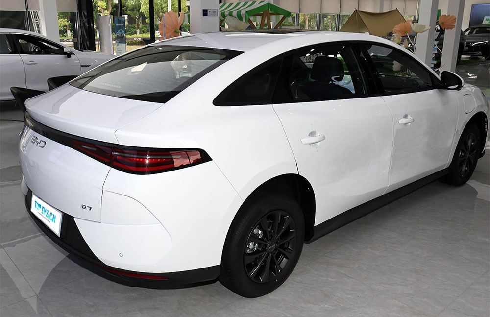 BYD E7 range