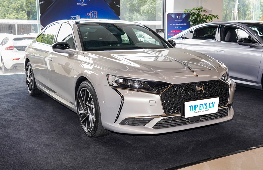 DS9 PHEV