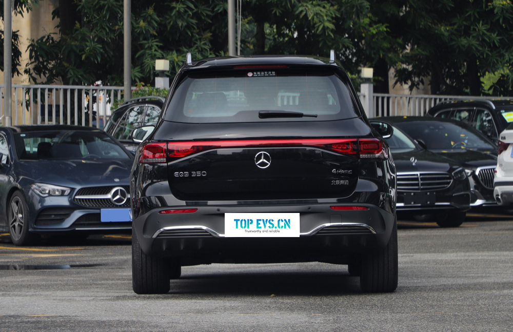 Benz EQB