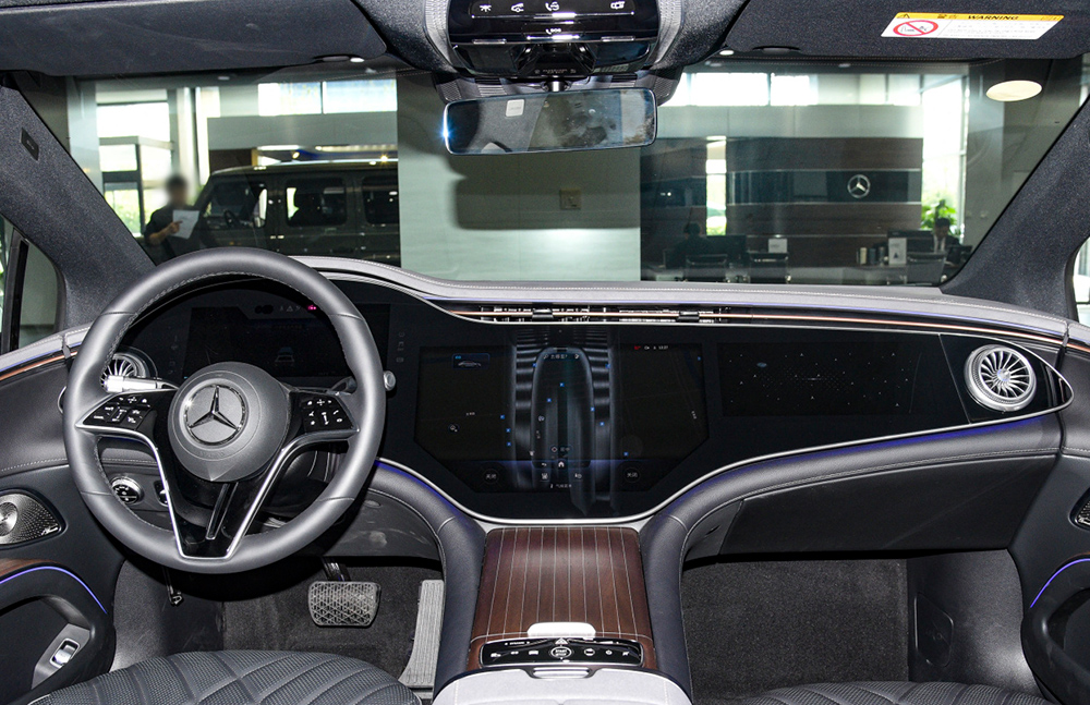 Benz EQS
