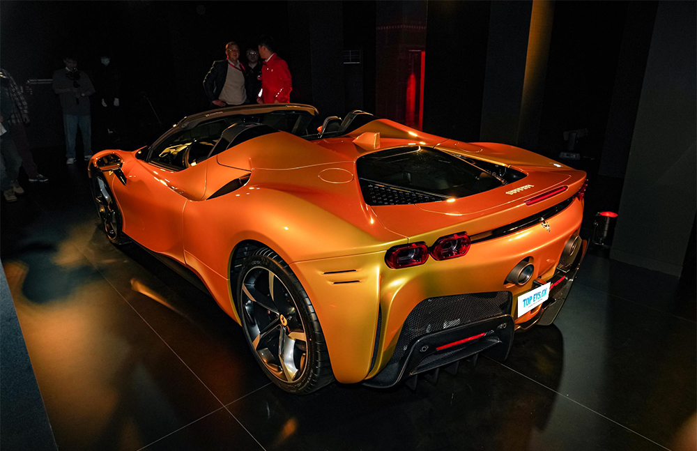 Ferrair SF90 