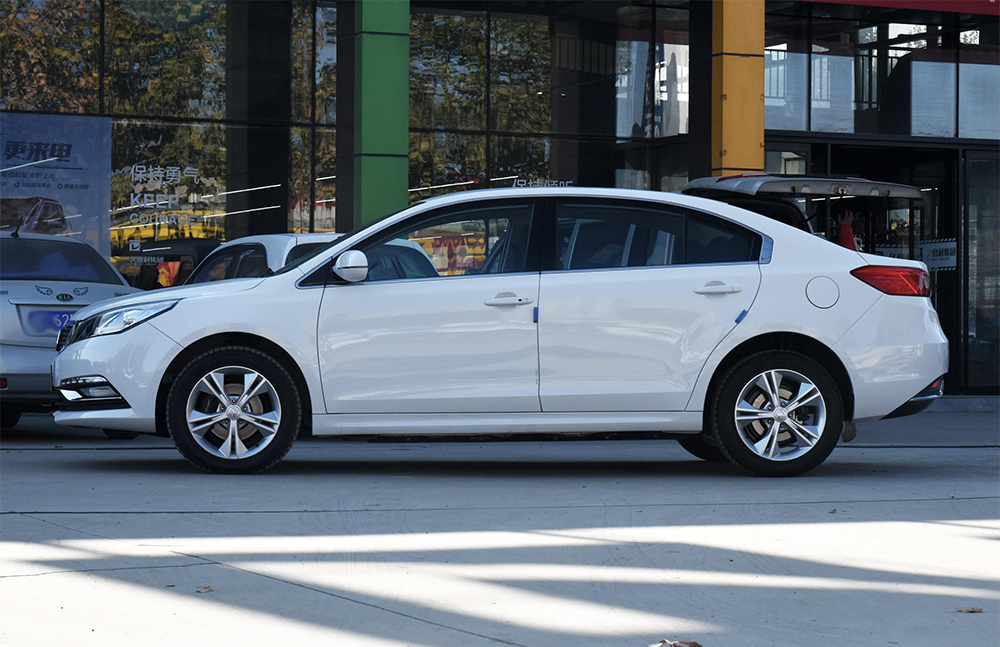 Zotye Z500 