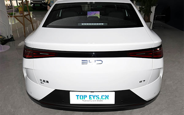 BYD e7 review
