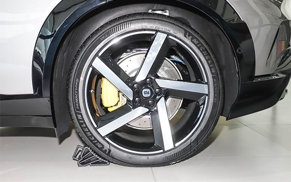 Xiaomi YU7 wheels