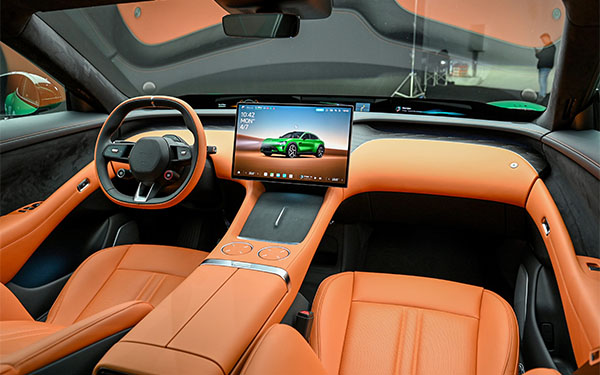 Xiaomi YU7 interior