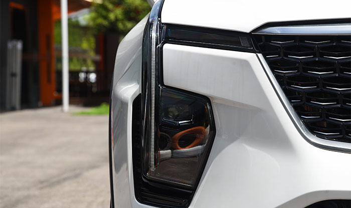 cadillac xt4 cargo space