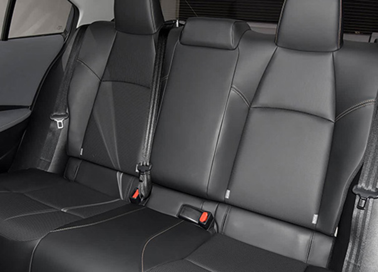 toyota camry vs corolla