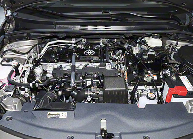 toyota camry vs corolla