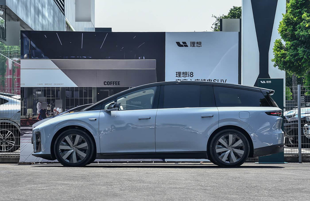 2025 Li Auto i8 for sale