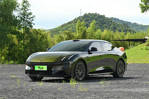 lynk & co 10 price