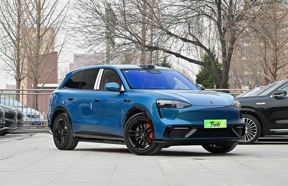 AITO M6 review