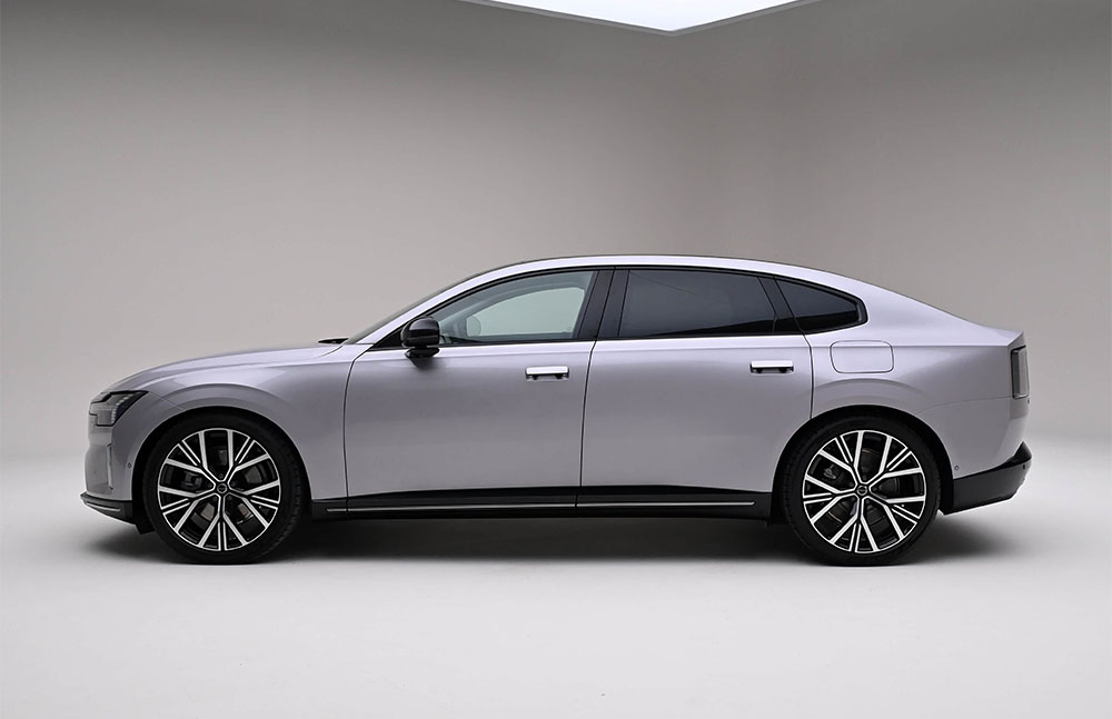 Volvo ES90 interior