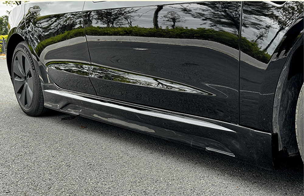 tesla model 3 taillights