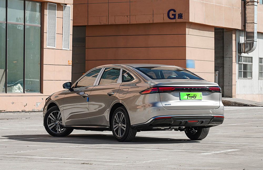 Geely Galaxy Starshine 6 interior
