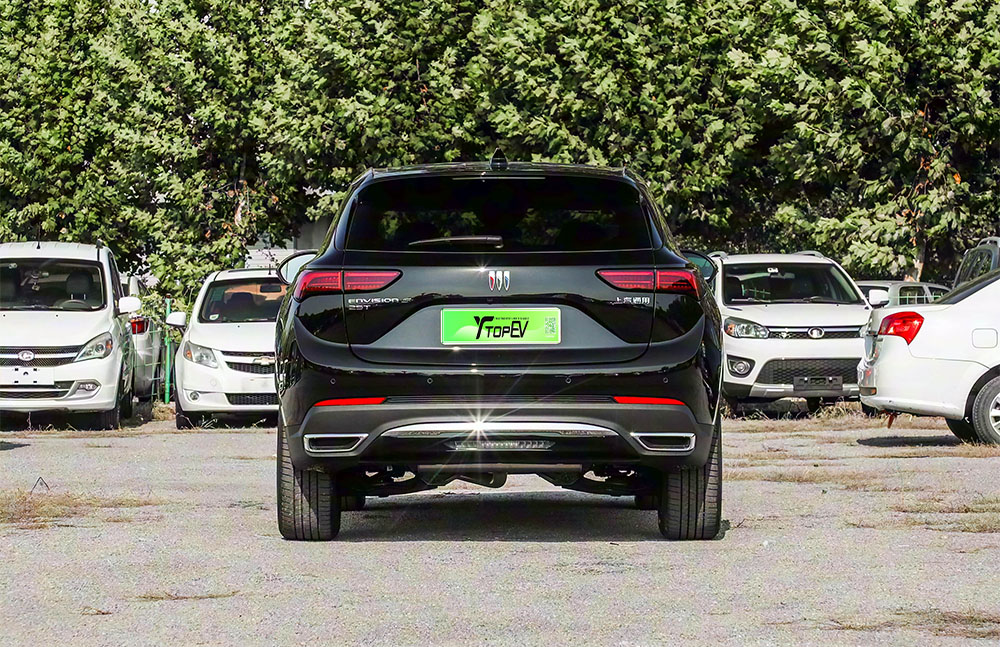 Buick Envision S spaces