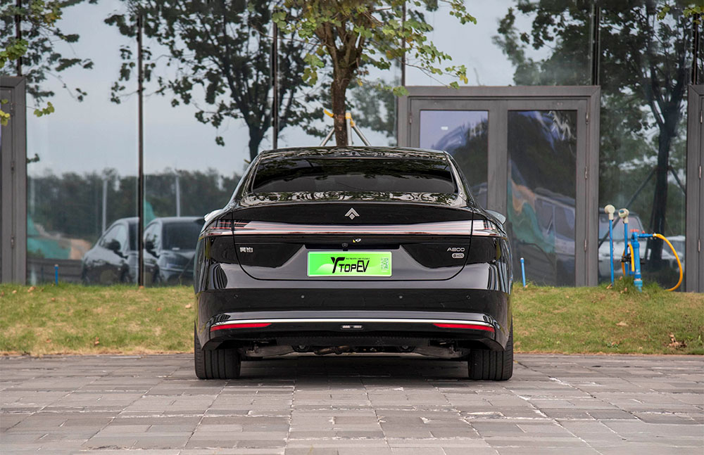 GAC Hyptec A800 spaces