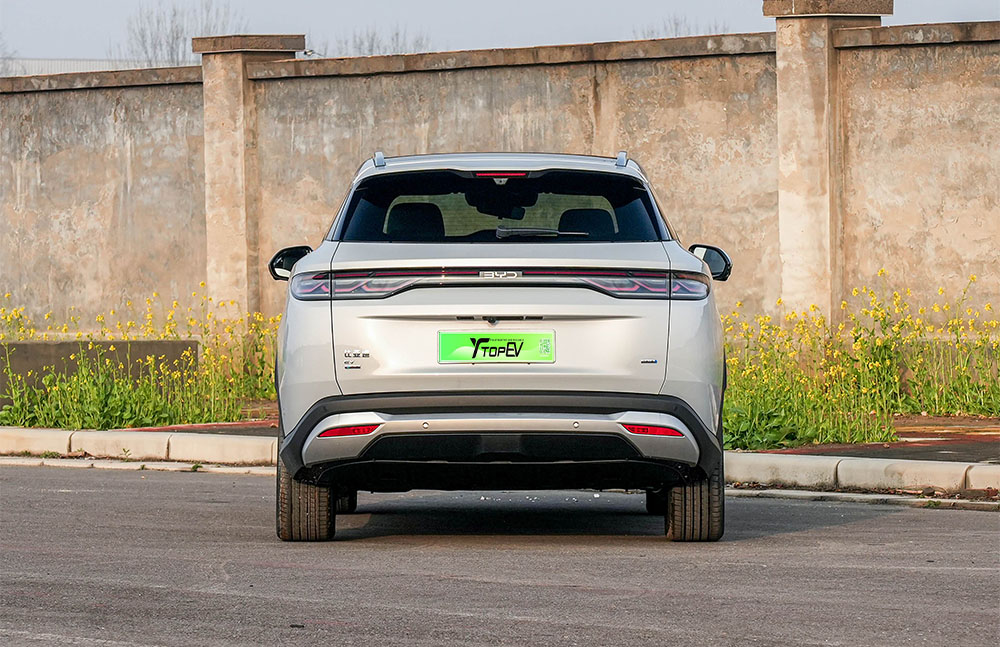 BYD Song Ultra spaces