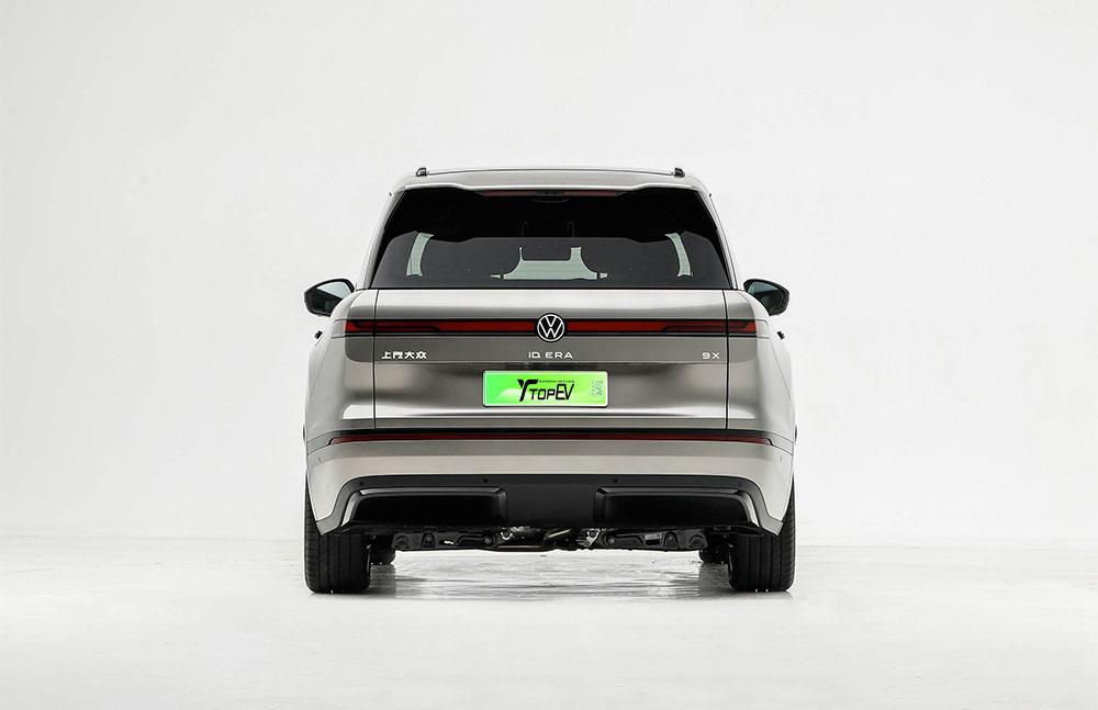 Volkswagen ID.ERA 9X spaces